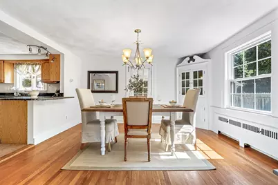 37 Norman Rd, Melrose, MA 02176 - Photo 8