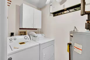 10 Wrentham Rd, Worcester, MA 01602 - Photo 14
