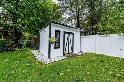 15 Mills Street, Dedham, MA 02026 - Photo 36