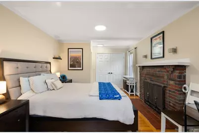 68 Grover St, Everett, MA 02149 - Photo 8