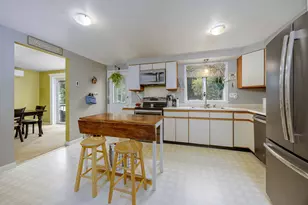2 Elm St, Medway, MA 02053 - Photo 12