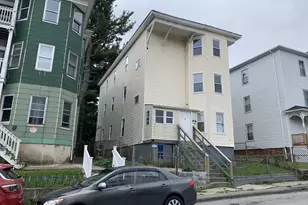 4 Mott St, Worcester, MA 01604 - Photo 1