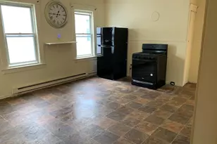 4 Mott St, Worcester, MA 01604 - Photo 6