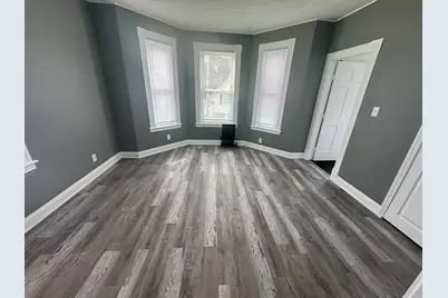 60-62 4th St, Lowell, MA 01850 - Photo 12
