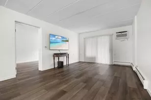 180 Green St, Melrose, MA 02176 - Photo 10