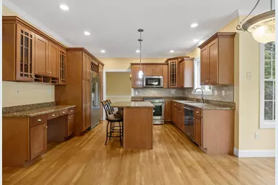 3 Trappers Path, Lakeville, MA 02347 - Photo 4