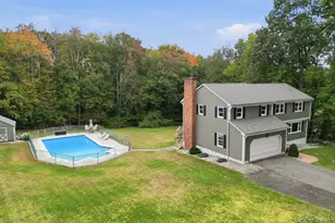 4 Edson Dr, Wilbraham, MA 01095 - Photo 2