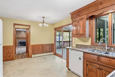 4 Edson Dr, Wilbraham, MA 01095 - Photo 12
