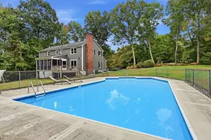 4 Edson Dr, Wilbraham, MA 01095 - Photo 8