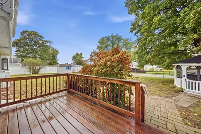 672 Shawsheen St, Tewksbury, MA 01876 - Photo 28