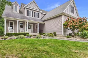 16 Tabor Rd, Uxbridge, MA 01569 - Photo 2