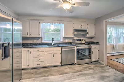 35 Kennel Hill Dr, Beverly, MA 01915 - Photo 4