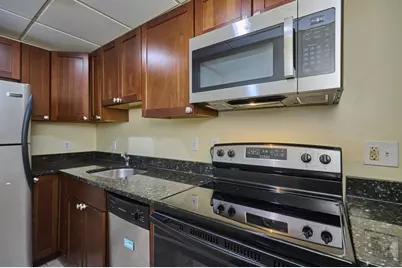 7 Lothian Rd #B, Boston, MA 02135 - Photo 8