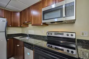 7 Lothian Rd, Boston, MA 02135 - Photo 8