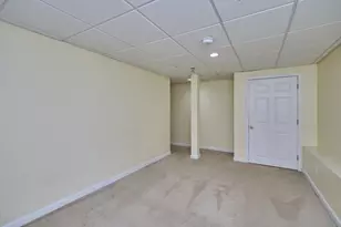 7 Lothian Rd, Boston, MA 02135 - Photo 14