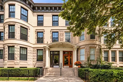 1244 Beacon St #1, Brookline, MA 02446 - Photo 2