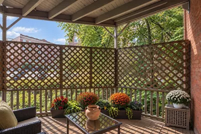 1244 Beacon St #1, Brookline, MA 02446 - Photo 4