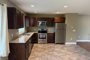 74 Moseley Ave, Westfield, MA 01085 - Photo 4