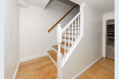 24 Ellsmere St, Worcester, MA 01604 - Photo 16