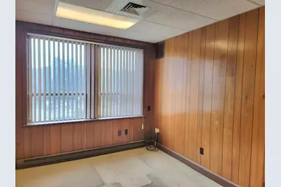 1372 Hancock St, Unit:401, Quincy, MA 02169 - Photo 8