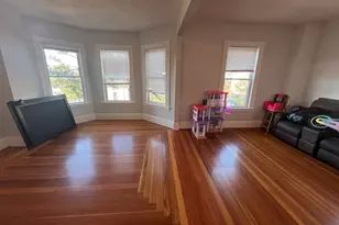 50 Astor St, Lynn, MA 01905 - Photo 4