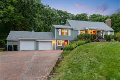 194 W Sutton Rd, Sutton, MA 01590 - Photo 1
