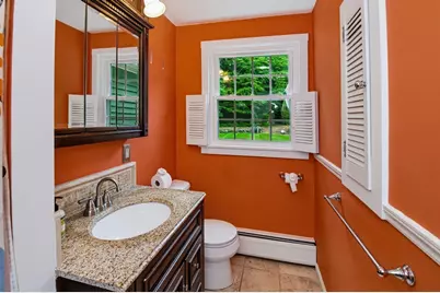 194 W Sutton Rd, Sutton, MA 01590 - Photo 18