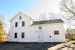 21 High St, Medway, MA 02053 - Photo 4