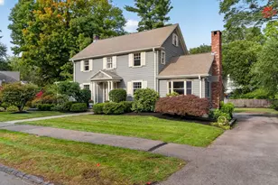 12 Grantland Rd, Wellesley, MA 02481 - Photo 2