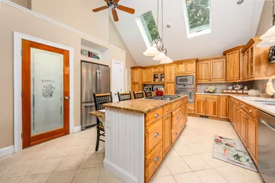93 Avon Rd, Yarmouth, MA 02675 - Photo 6