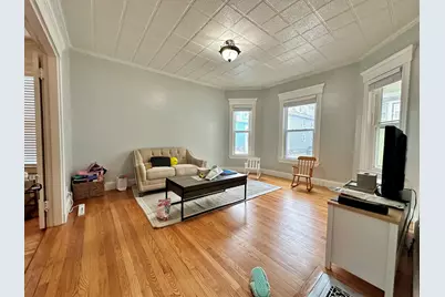 84 Lonsdale St #1, Boston, MA 02124 - Photo 2
