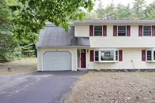 19 Deerwood Dr, Amherst, NH 03031 - Photo 1