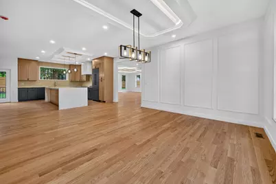 22 Old Colony Rd, Arlington, MA 02474 - Photo 12