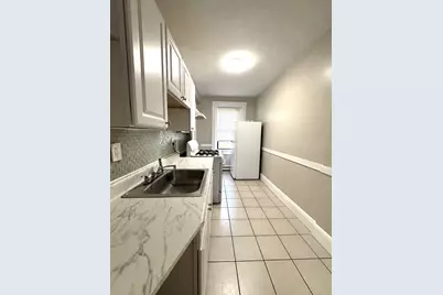 15 Huss Ct #205, Lynn, MA 01905 - Photo 2