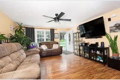74 Whitetail Cir, Southbridge, MA 01550 - Photo 8