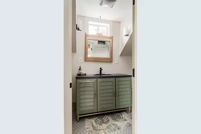 11 Byron St, Wakefield, MA 01880 - Photo 18