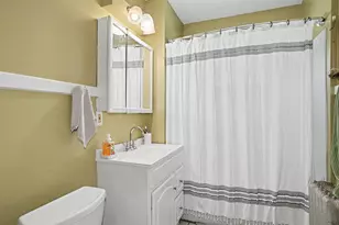 167 7th St, Leominster, MA 01453 - Photo 32
