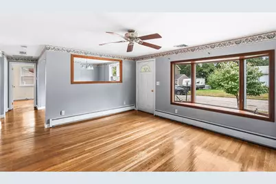 62 Woodsbury Rd, Rockland, MA 02370 - Photo 2