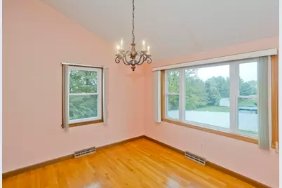 49 Anvil St, Agawam, MA 01030 - Photo 10