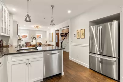 14 Beckler Ave, Boston, MA 02127 - Photo 10