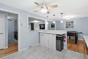 30 Lantern Ln, Randolph, MA 02368 - Photo 6