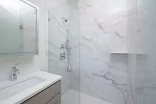 21 Tanglewood Rd, Boston, MA 02124 - Photo 14
