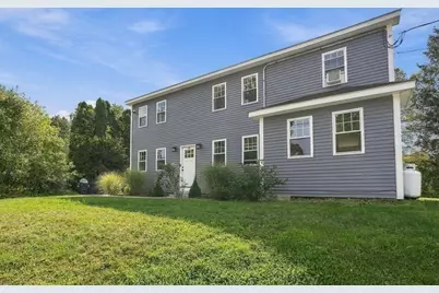 28 Ash St, Webster, MA 01570 - Photo 2