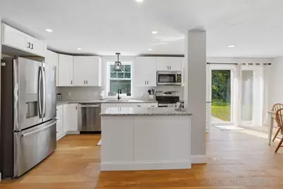 28 Ash St, Webster, MA 01570 - Photo 10