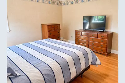 33 Adella St #B, Auburn, MA 01501 - Photo 8