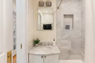 20 Joy St, Boston, MA 02114 - Photo 16