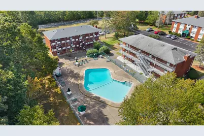 E2 Colonial Dr #4, Andover, MA 01810 - Photo 2