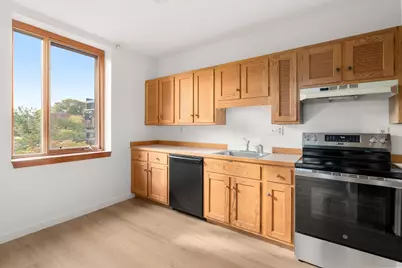 100 Keyes Rd #304, Concord, MA 01742 - Photo 6