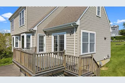 400 Sampson, Fall River, MA 02724 - Photo 6