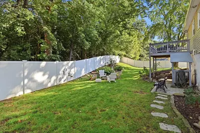 21 Circuit Ave, Ludlow, MA 01056 - Photo 24